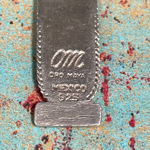 Silver Mexico Hieroglyphics Cartouche Pendant - Picture 6 of 8